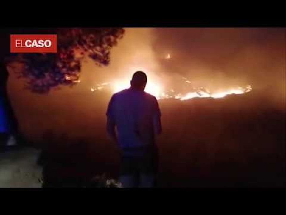 INCENDIO TARRAGONA | Un vecino graba el incendio desde su casa