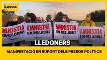 Es manifesten davant de Lledoners en suport dels presos polítics