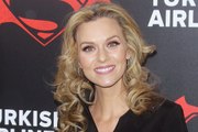 Hilarie Burton Says 