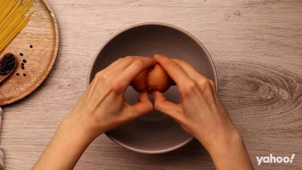 Nix mit Sahne: So kochst du Carbonara klassisch italienisch