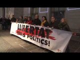 Concentració per l'alliberament de Jordi Sànchez i Jordi Cuixart a la plaça de Sant Jaume