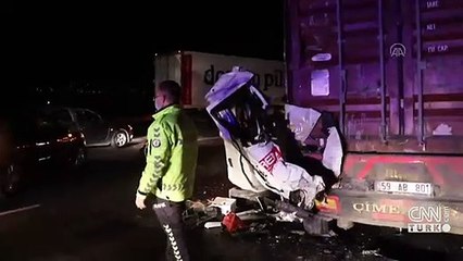 Osmaniye'de 5 araçlı zincirleme kaza