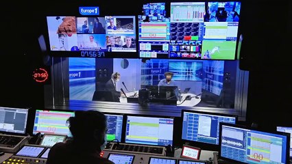 Jean-Marie Le Pen : "Ich liebe dich Klaus !" (Canteloup)