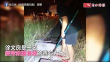好冷...半身泡水受困深水溝數日 小黑狗被救起全身發抖