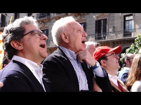 Iceta, Margallo y Millo gritan 'Viva España!' con Manuel Valls