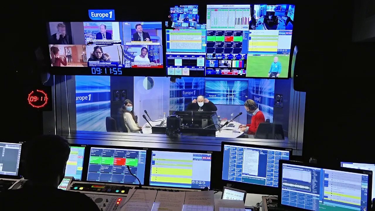 Un transfert chez France Télévisions, la fin d'une émission de Canal+ et un magazine contre les fake news