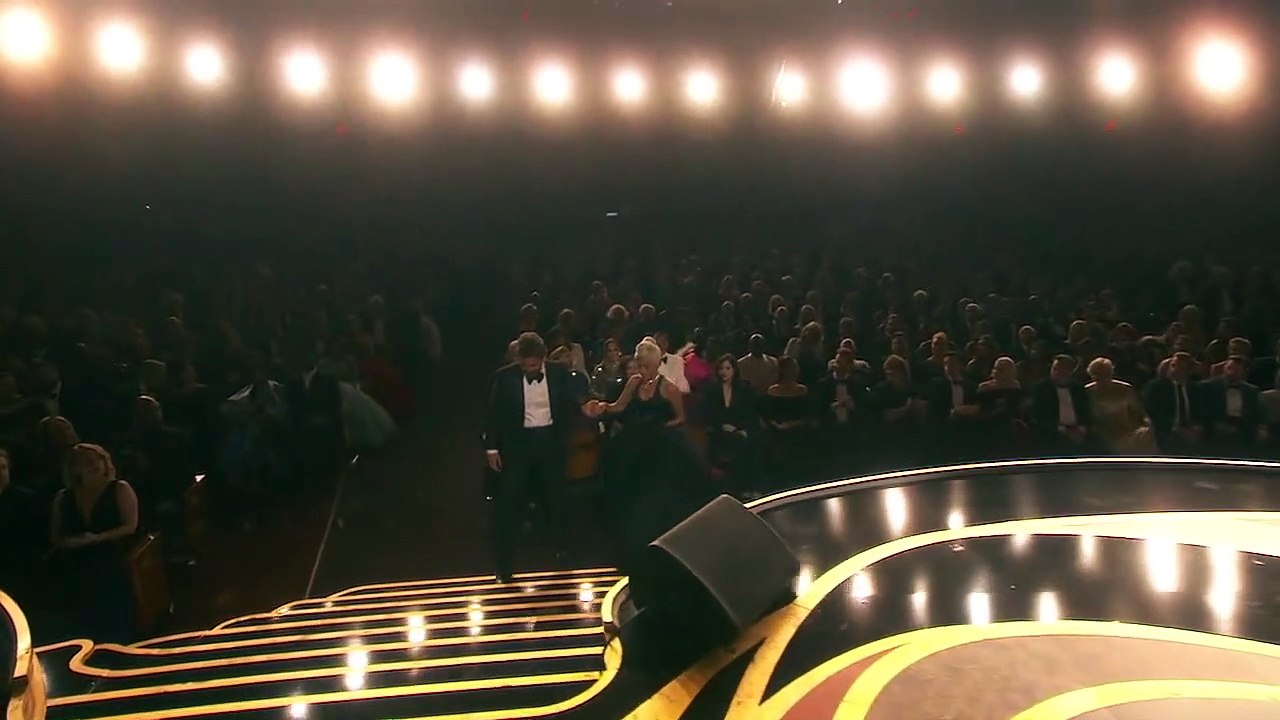 Lady Gaga y Bradley Cooper- Shallow