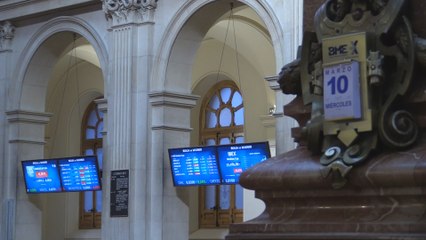 El Ibex 35 se da la vuelta y supera el nivel de los 8.500 puntos