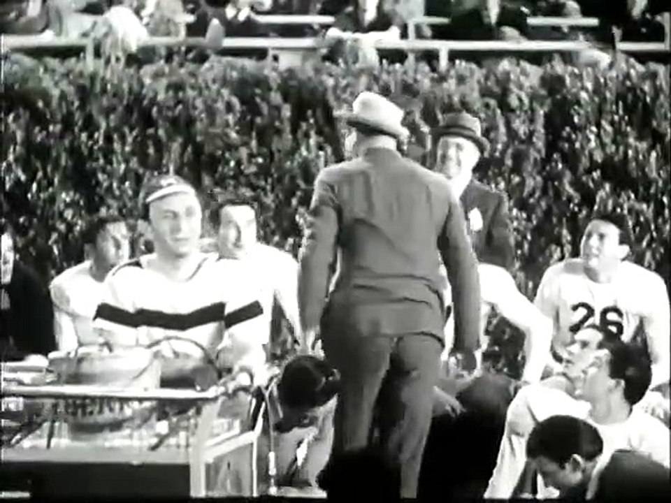 The Three Stooges   0x057   Start Cheering 1938 part 2/2