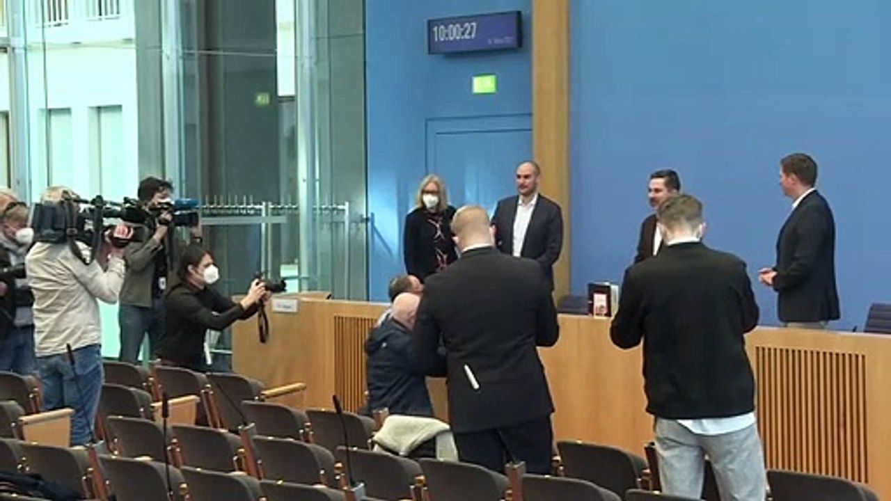 Opposition: Behörden verhielten sich bei Wirecard 'dilettantisch'