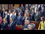 El Parlament de Catalunya canta 'Els Segadors' el 10 de gener de 2016
