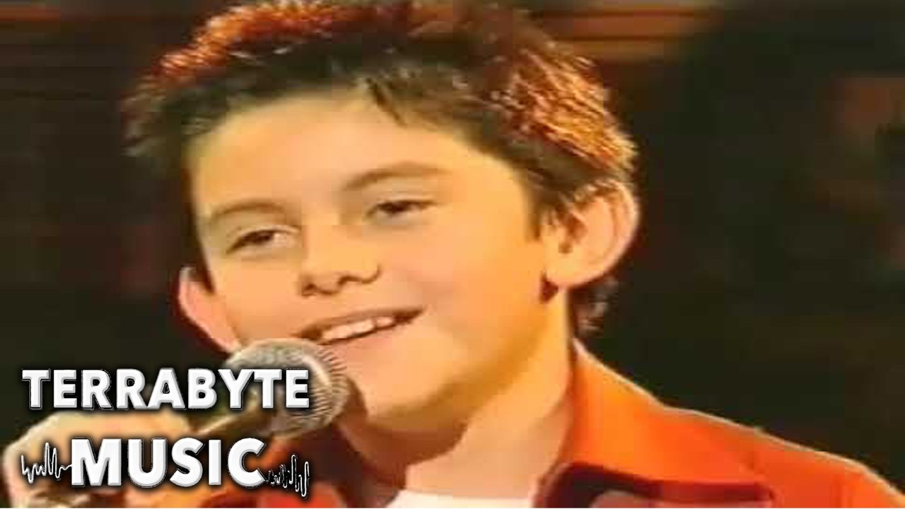 Declan Galbraith - Carrickfergus (Live Performance)