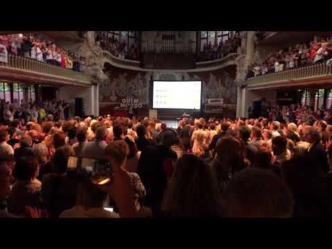 Crits de Llibertat! a l'inici dels Premis de les Lletres catalanes