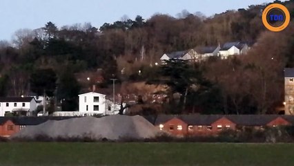 Une bombe de l'époque de la Seconde Guerre mondiale a explosé après sa découverte !