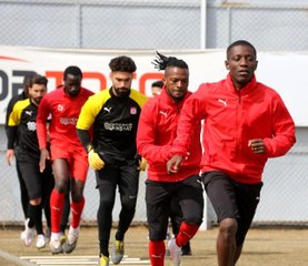Sivasspor'da Karagümrük mesaisi sürüyor