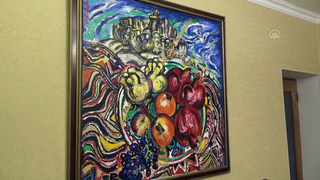 BİŞKEK - Dışişleri Bakanı Çavuşoğlu, Kırgızistan'da Cengiz Aytmatov Müzesi'ni ziyaret etti