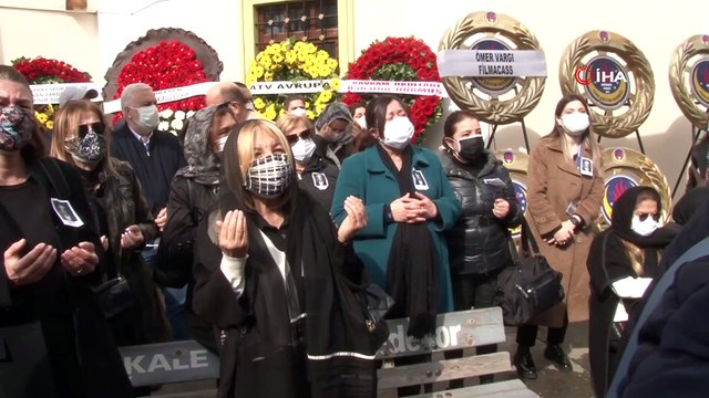 Usta Oyuncu Rasim Öztekin Son Yolculuğuna Uğurlandı