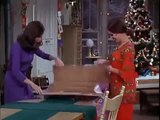 Mary Tyler Moore S01E14 Christmas and the Hard Luck Kid II