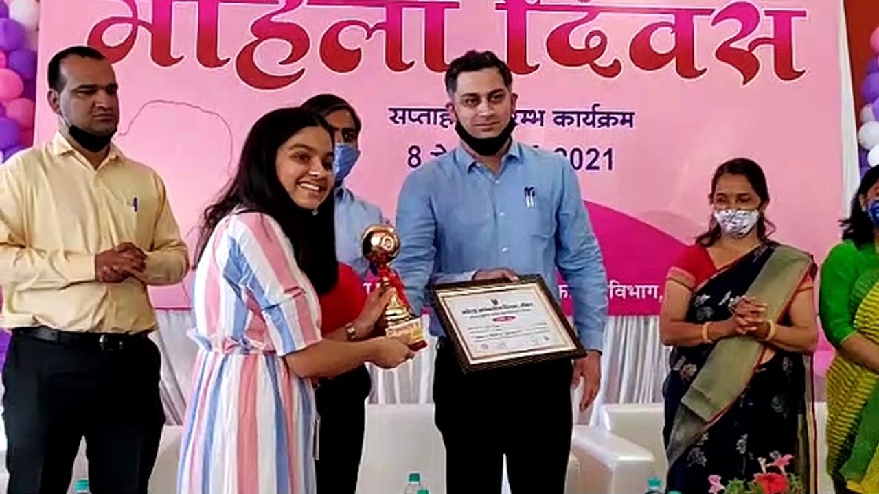 महिलाओं के प्रति संकीर्ण सोच को त्यागना जरूरी : चतुर्वेदी