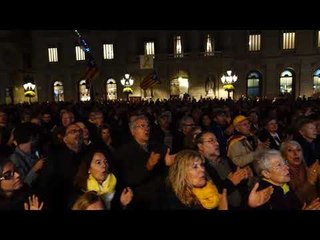 La plaça Sant Jaume crida "unitat"