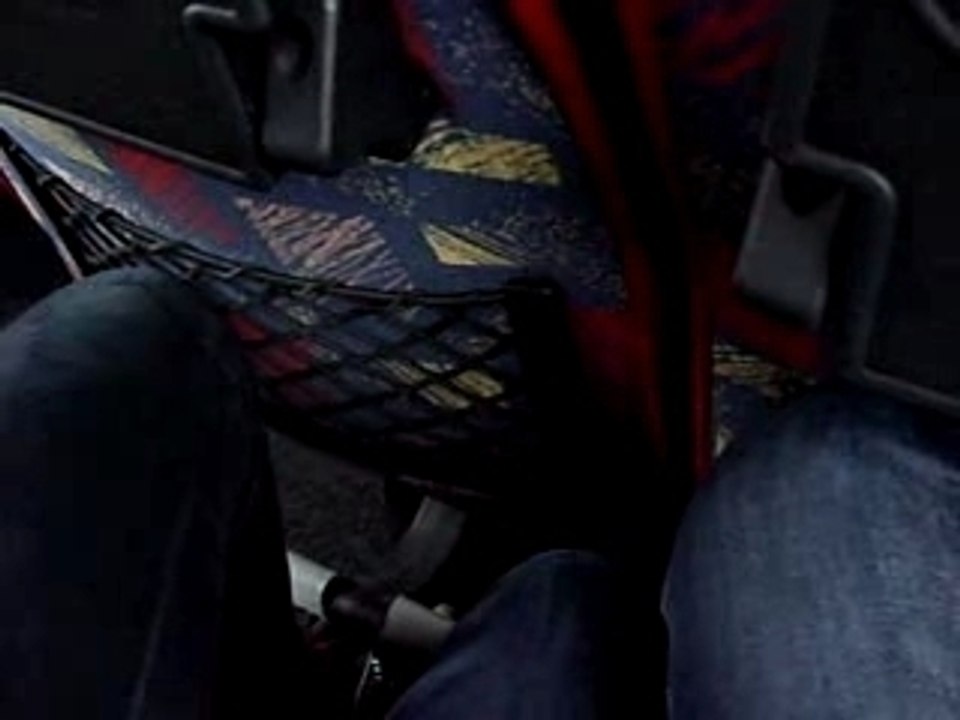 PARLE A MA MAIN DANS LE BUS