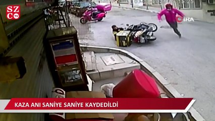 Kuryelerin feci kazası kamerada: Kaskla hayatta kaldılar