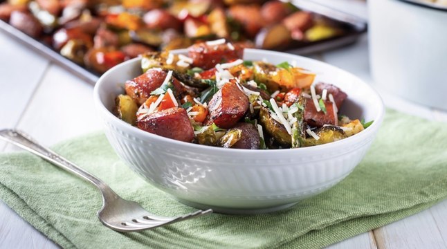 This Is the Best Sheet Pan Supper for Pleasing Every Member of the Family