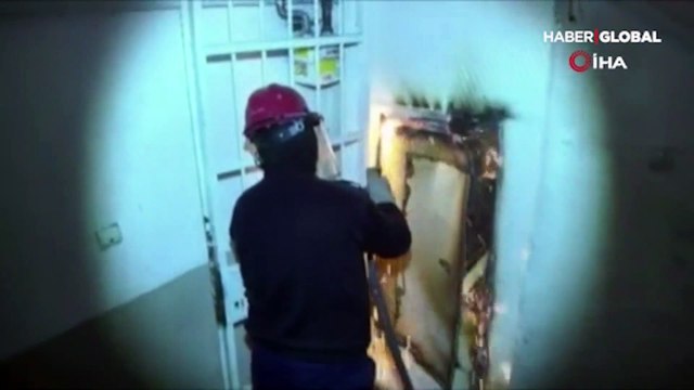 Terör örgütü DHKP/C'ye yakın yayın organına baskın! O anlar saniye saniye görüntülendi