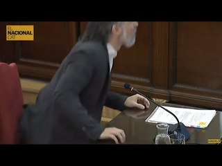 JUDICI PROCÉS | Cuixart se levanta y traduce el email de las "longanizas"