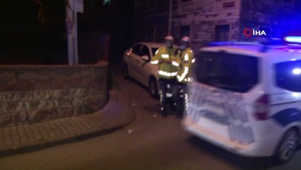 Polisin 'dur' ihtarına durmayarak kaza yapan şüpheli şahıslar, suç makinesi çıktı