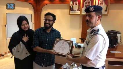 Indian couple risks their lives to save others, averts accidents