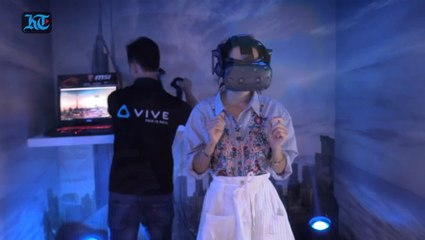 Dare to climb the Burj Khalifa? Here is a (virtual) chance