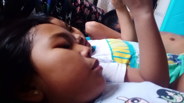 kulitan ng mag pi pinsan