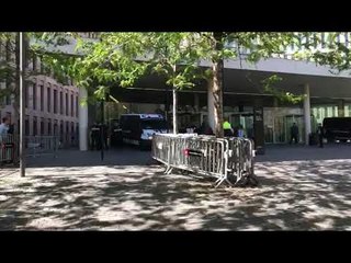 Els processats per l'1-O recullen l'acta a la Ciutat de la Justícia