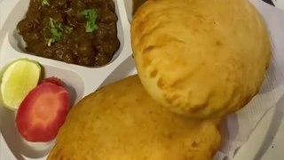 chole bhature street style || chole bhature street food delhi || chole bhature street food || #viral