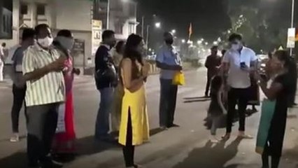 Devotees offer prayer from outside as temple remains closed