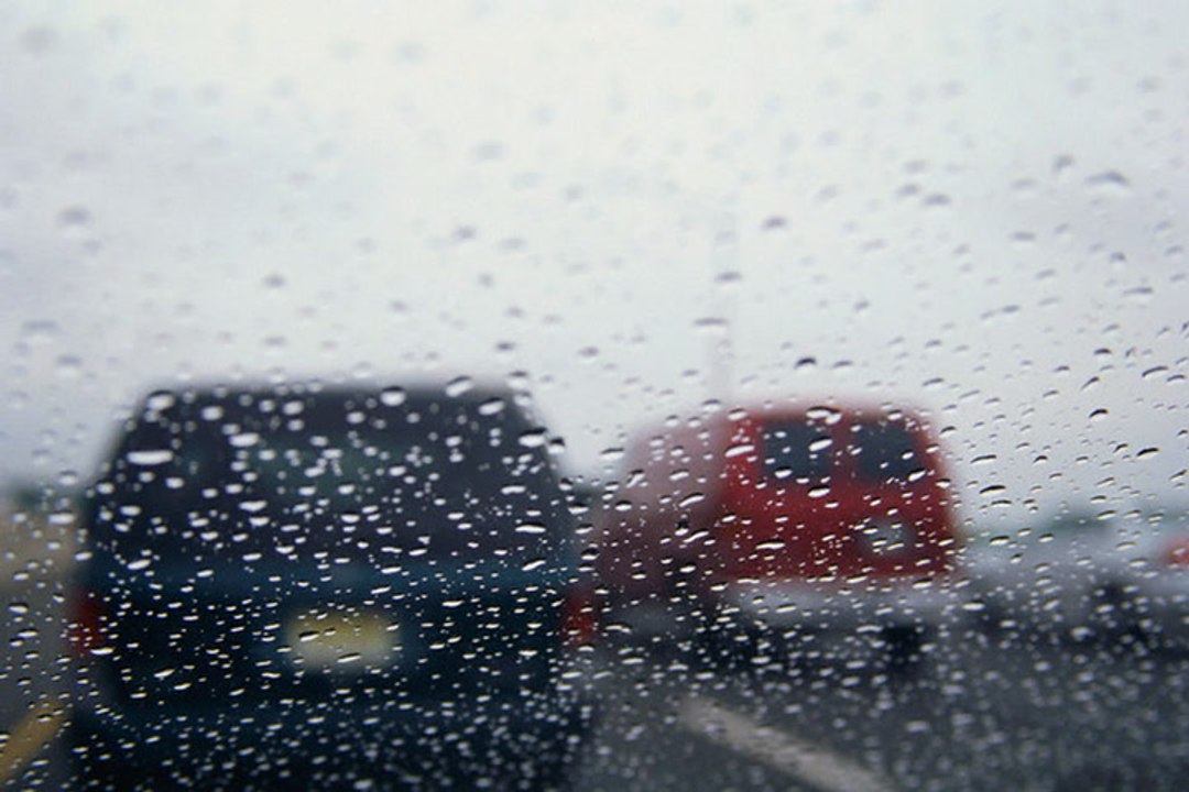 First rains hit UAE