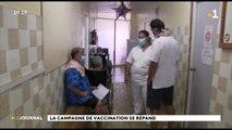 Vaccination anti-covid : à Tahiti et dans les îles, les gens adhèrent