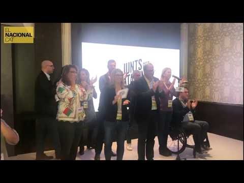 Aplaudiments a la seu de JxCAT