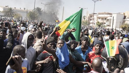 المعارضة السنغالية تتهم الرئيس بإقصاء خصومه ومنعهم من الترشح في الانتخابات