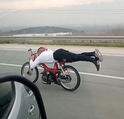 Son Dakika | Otobanda ölüme böyle meydan okudu