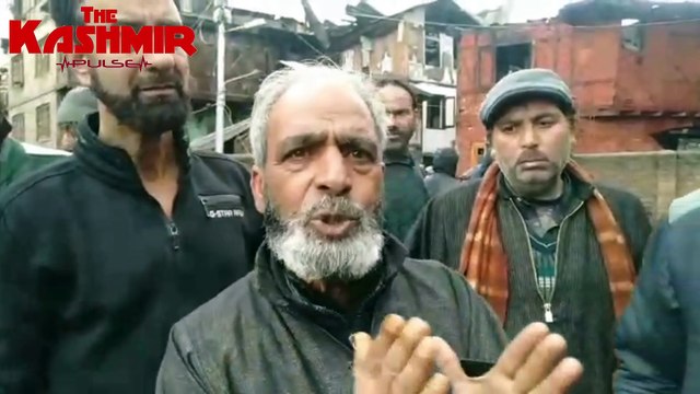 Six houses gutted in Srinagar midnight blaze