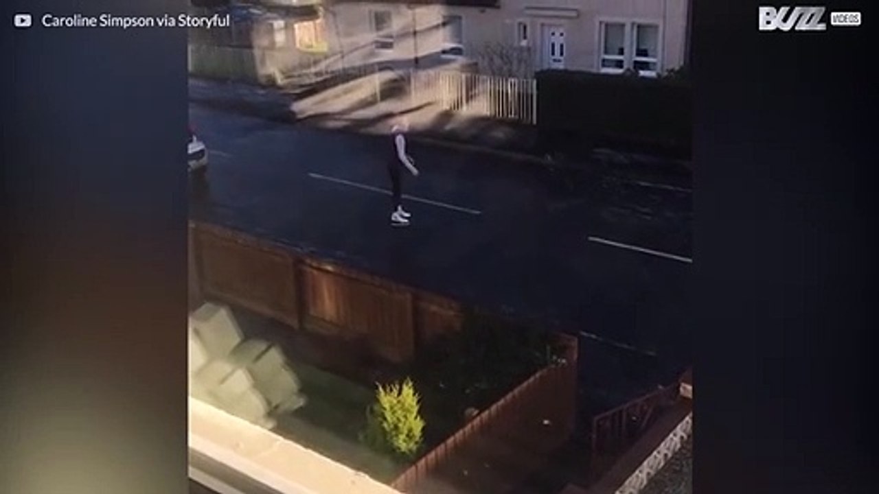 Wie man auf der Straße Schlittschuh fahren kann