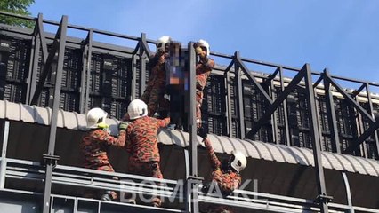 Bomba selamatkan wanita 39 tahun daripada cubaan bunuh diri.