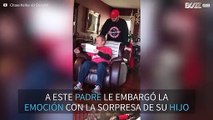 Hijo sorprende a su padre con un billete para un partido de fútbol americano