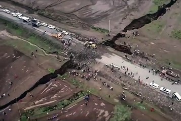 KENYA VOLCANO FAULT LINE SPLIT ROAD INTO 2 (MAI MAHIU)