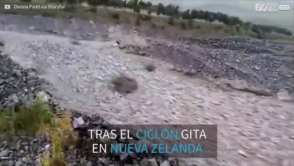 Lluvias torrenciales generan un río de piedras