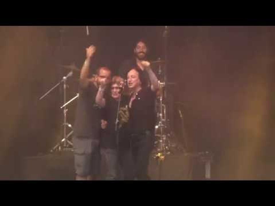 Elèctrica Dharma fa trontollar el Canet Rock am...