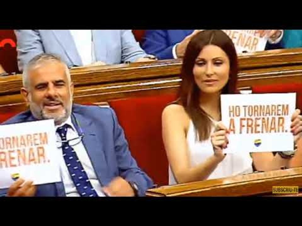 "HO TORNAREM A FRENAR", els cartells de Ciutadans al Parlament
