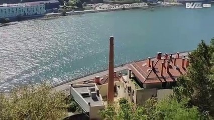 Man spotted riding mobility scooter on busy road